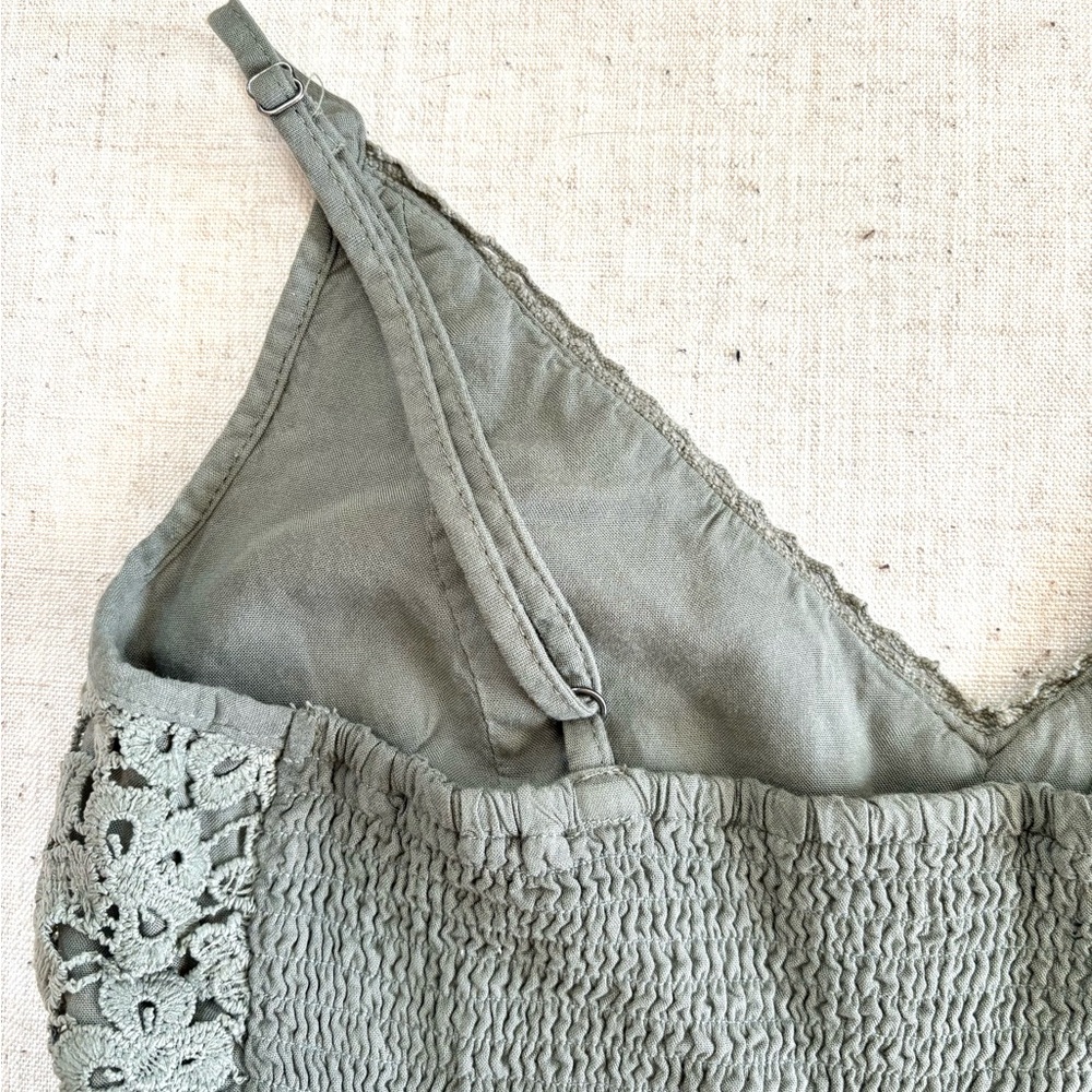 Abercrombie & Fitch Floral Lace Tank - M - Picture 4 of 5